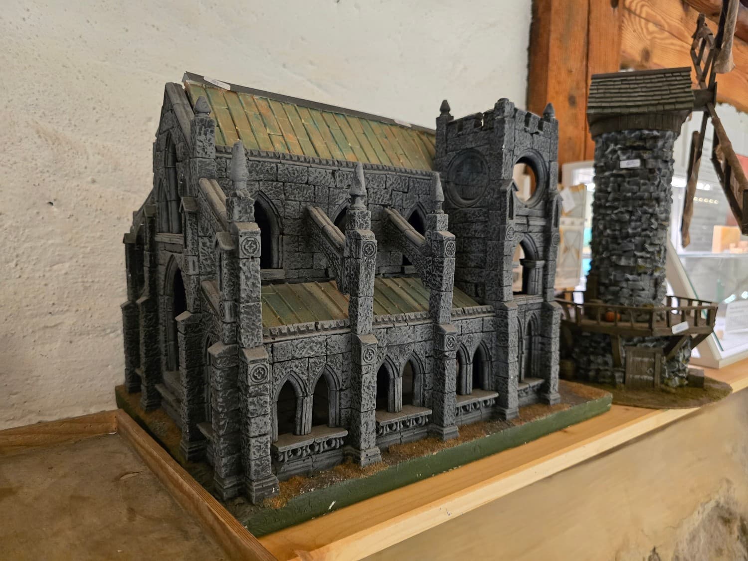 That would make a fine Warhammer 40k prop